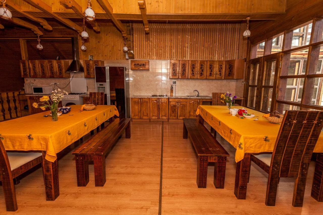 亚列姆切 Альпина酒店 外观 照片
